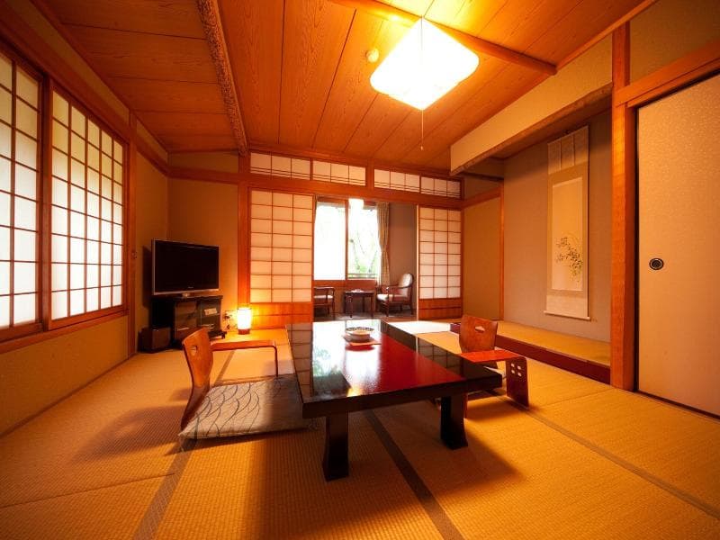 Yufuin Onsen Ryotei Tanokura 1