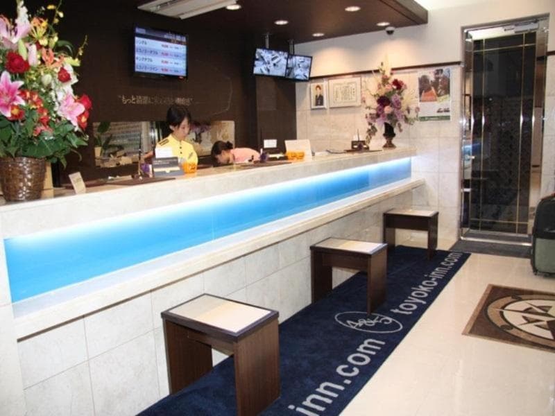Toyoko Inn Osaka Tsuruhashi Ekimae 4
