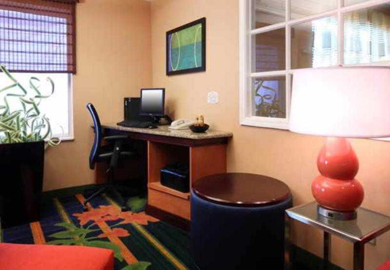 Fairfield Inn & Suites Memphis I-240 & Perkins 4