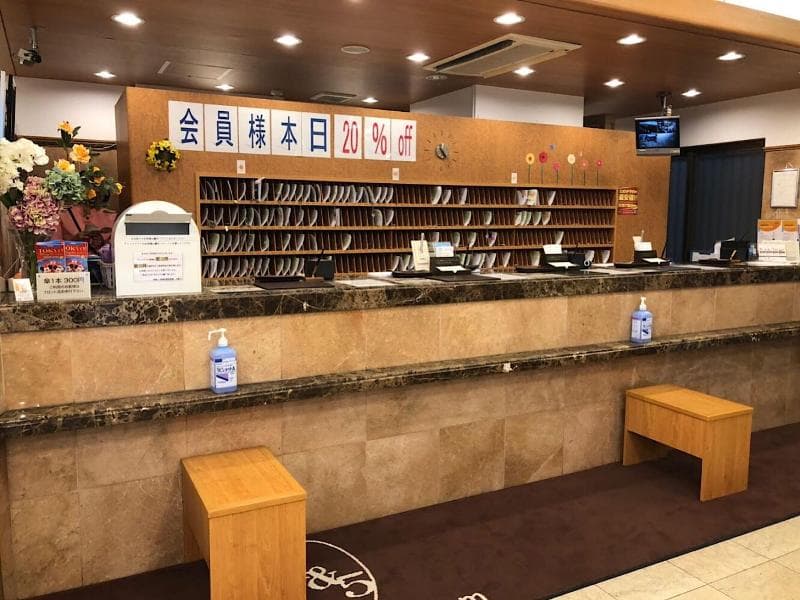 Toyoko Inn Shin-Yokohama Ekimae Honkan 5