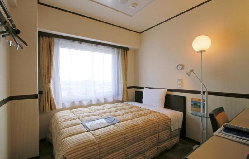 Toyoko Inn Tokyo Fussa Ekimae Higashi-guchi photo 1