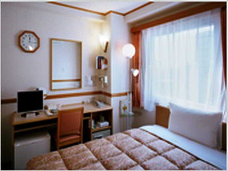 Toyoko Inn Tokyo Haneda Airport No.1 4