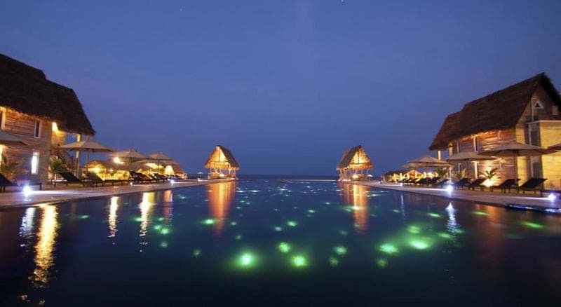 Maalu Maalu Resort & Spa 4