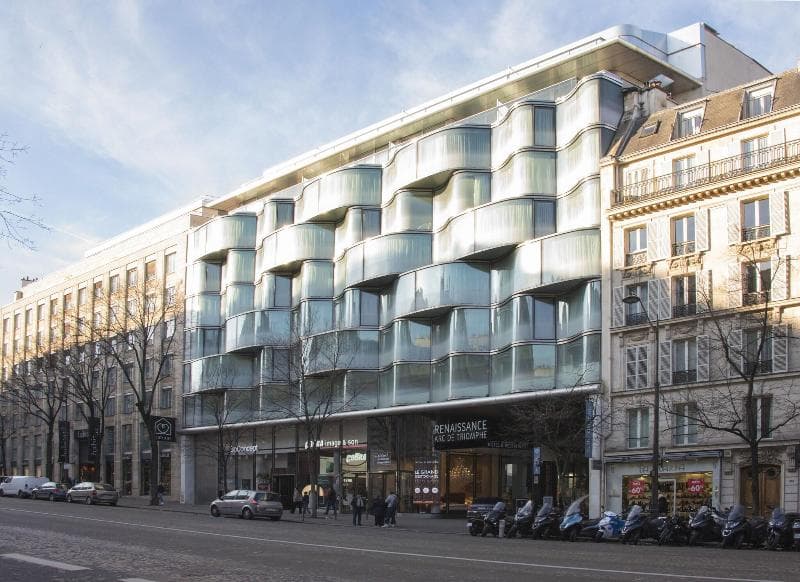 Renaissance Paris Arc de Triomphe Hotel 4