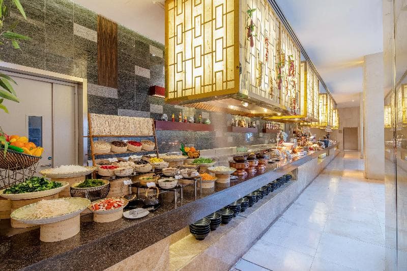 Regal Plaza Hotel & Residence photo 1