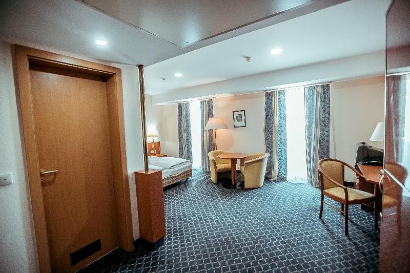 Shodlik Palace Hotel 4