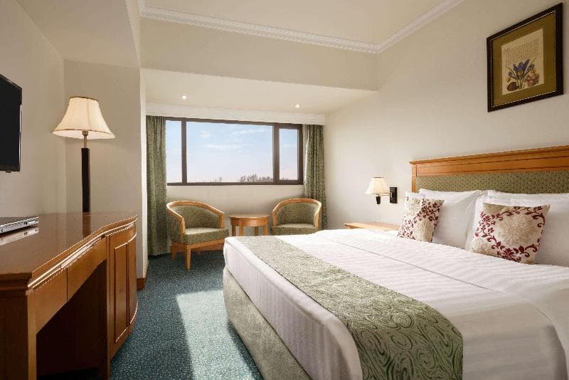Ramada by Wyndham Tashkent 4