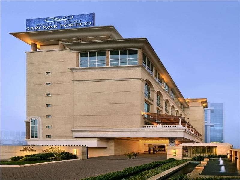 Majestic Court Sarovar Portico main