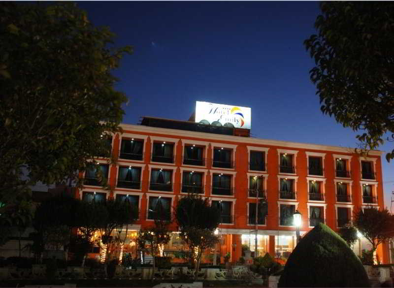 Hotel Emily photo 1