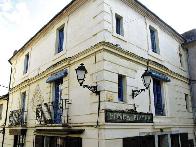 Fonda Biayna photo 1