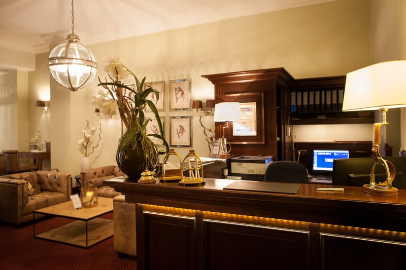 TOP The Ascot Hotel Cologne 3