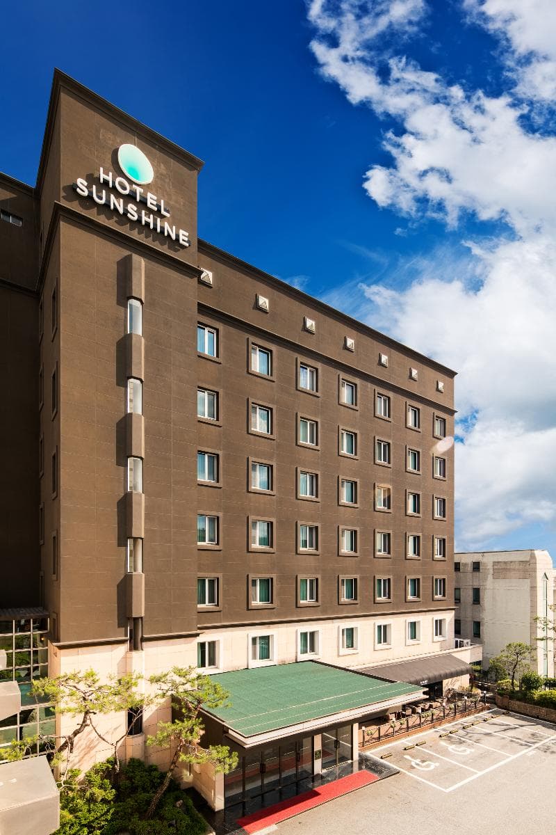 Hotel Sunshine main