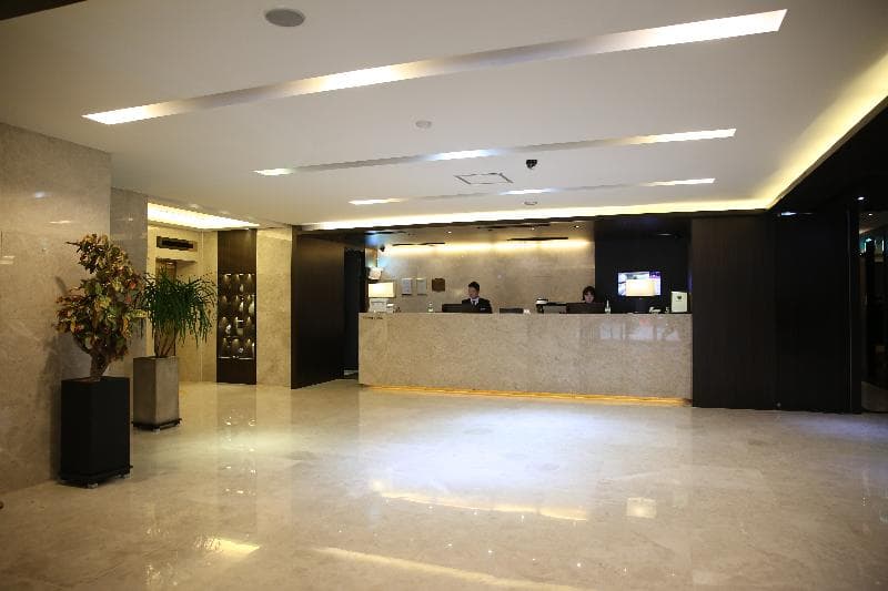 Hotel Sunshine 5