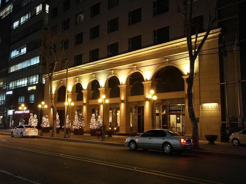 Hotel Lake 5