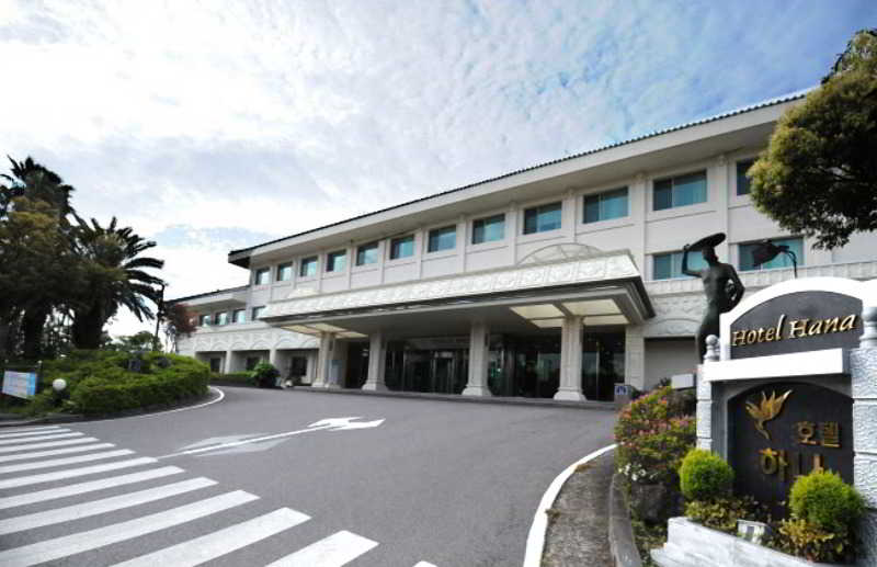 Bloom Hotel 4