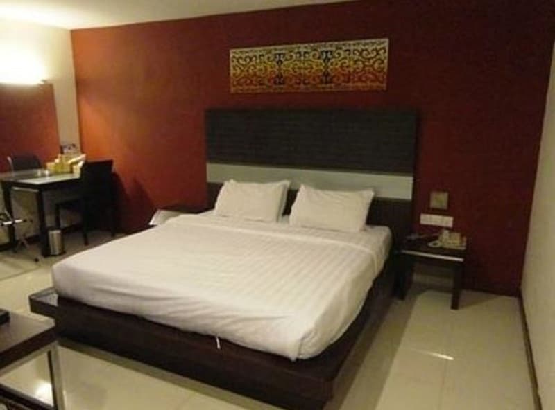 Kinabalu Daya Hotel 5