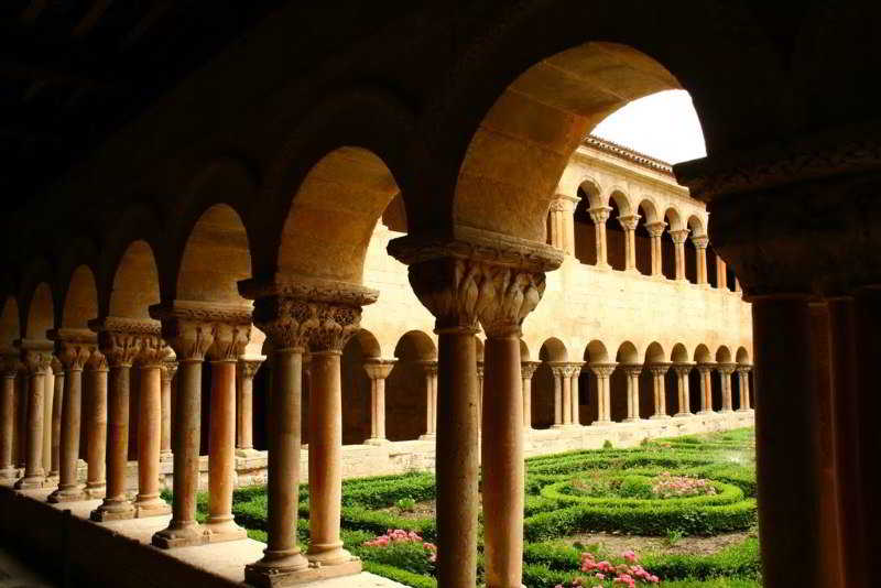 Hotel Santo Domingo de Silos 3