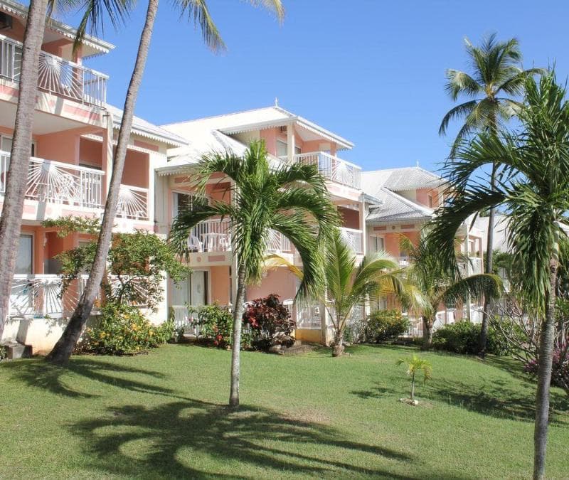 Diamant Beach Martinique main