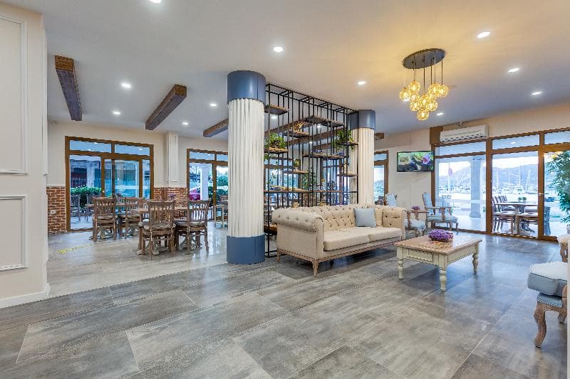 Hanedan Hotel main