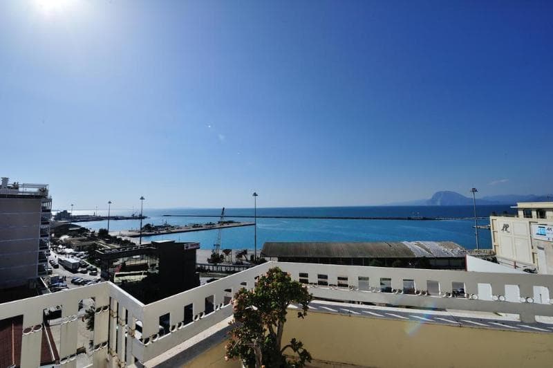 Adonis City Hotel photo 1