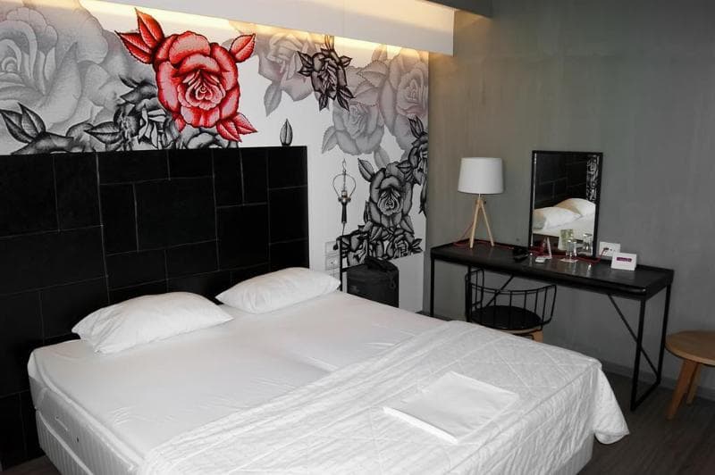 Adonis City Hotel 4