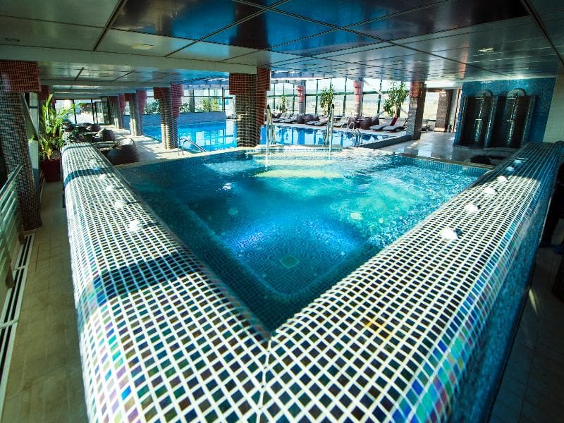 Business Hotel 5