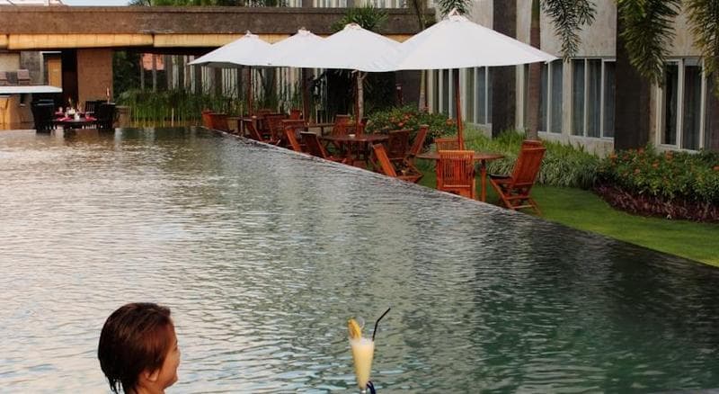 Aston Denpasar Hotel & Convention Center 2