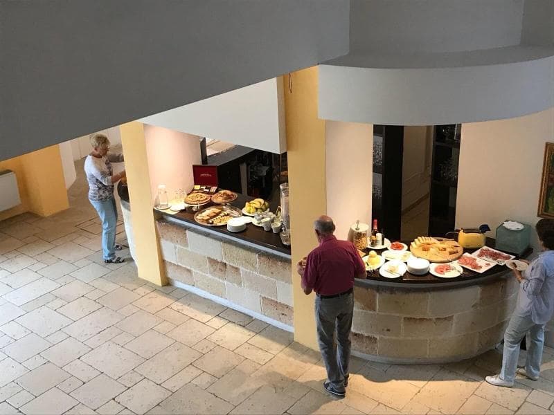 Relais La Fontanina main