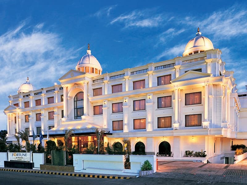 Fortune JP Palace photo 1