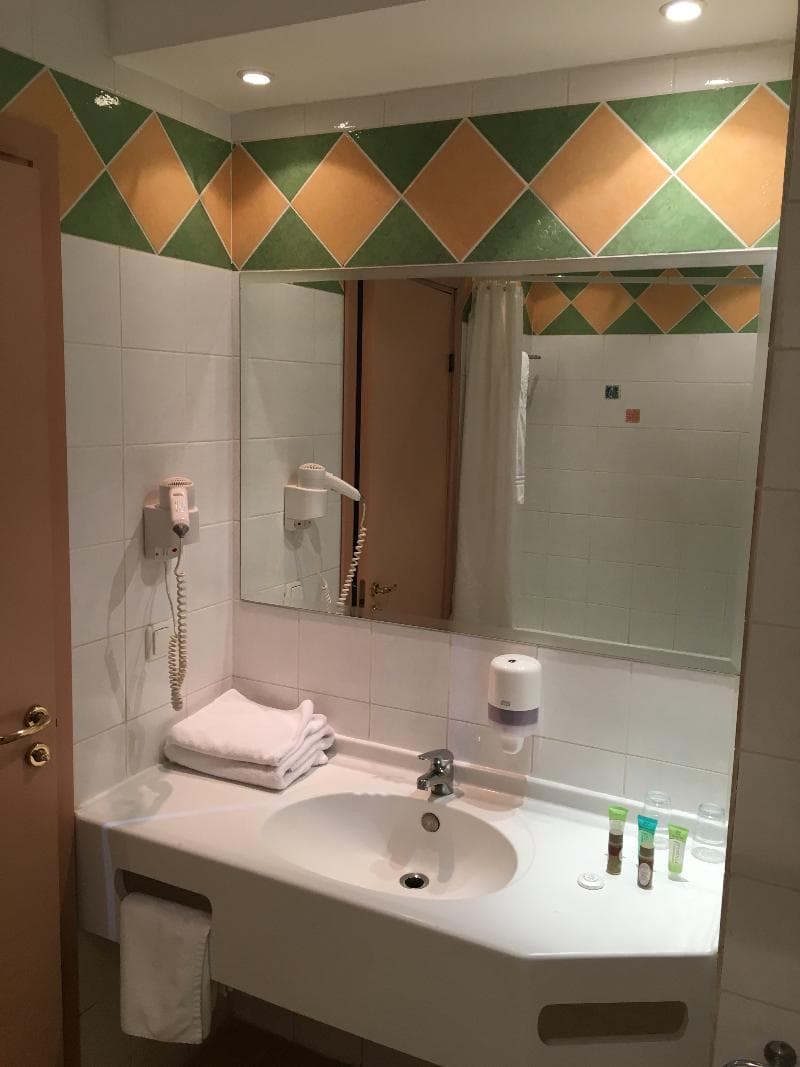 Athina Airport Hotel 2