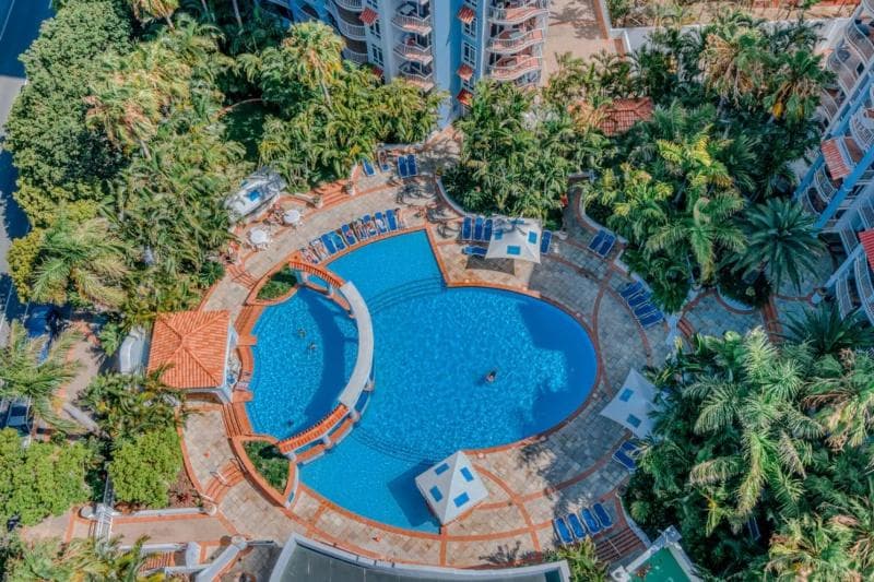 Bel Air on Broadbeach 4