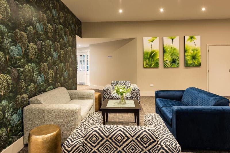 Suncourt Hotel & Conference Centre photo 1