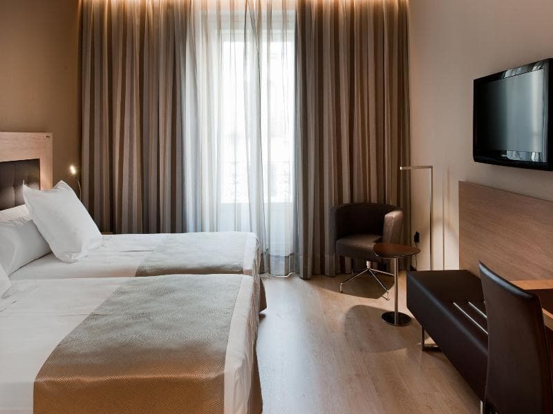 Catalonia Plaza Mayor Madrid Hotel 4