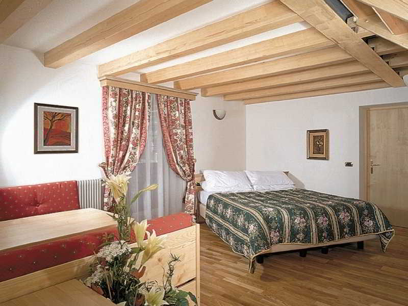 Hotel & Club Gran Chalet Soreghes Vital 3