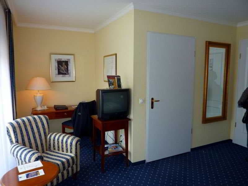 Victor's Residenz-Hotel Leipzig 5