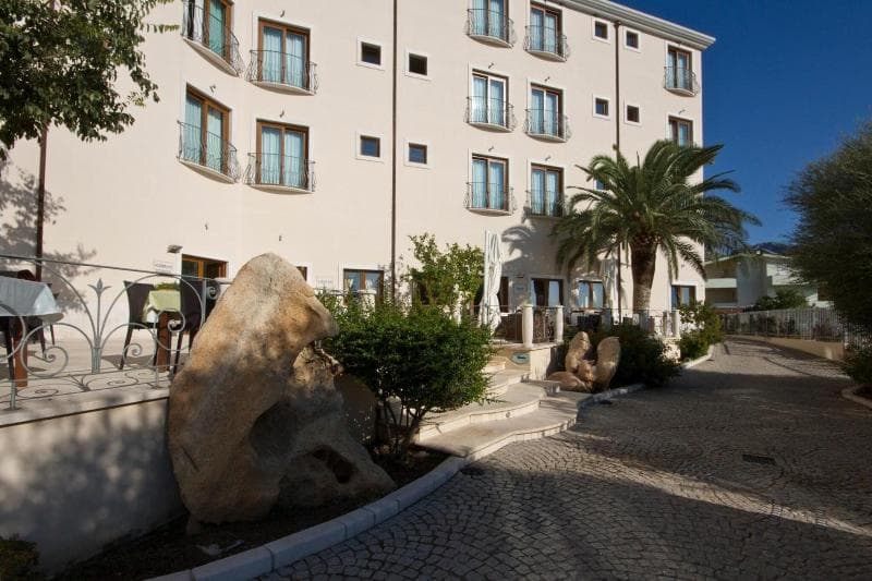 Hotel Brancamaria 4