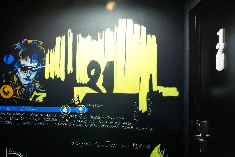 Hotel Twenty One 3