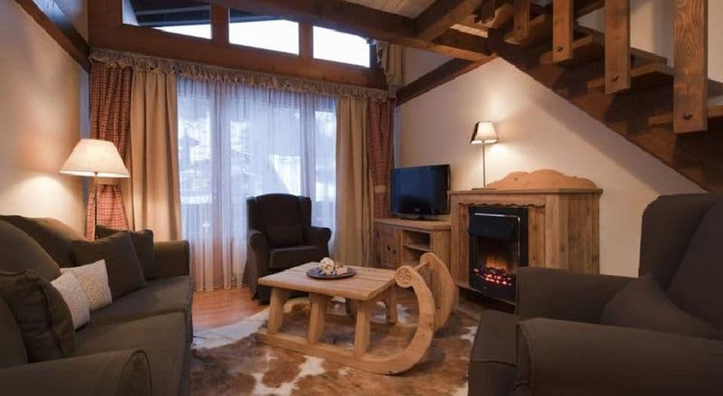 Chalet-hotel Beau Site Fitness & Spa, The Originals Relais 3