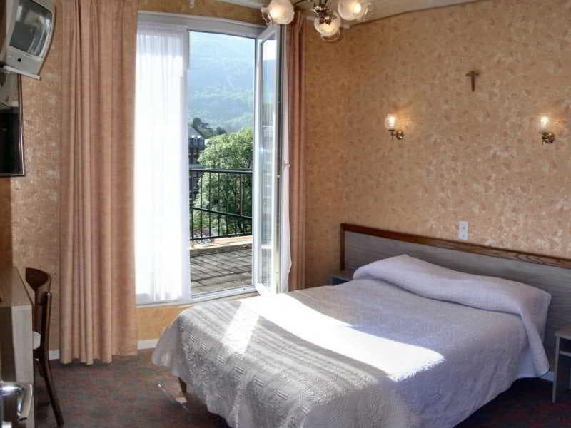 Hôtel des Rosiers 3