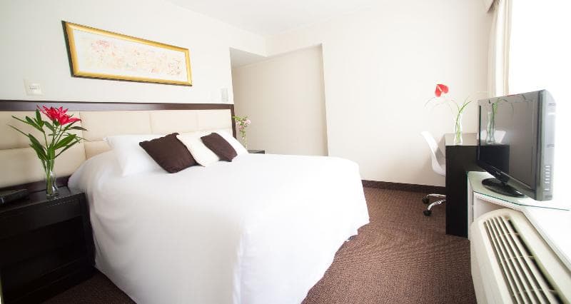 Roosevelt & Suites 4