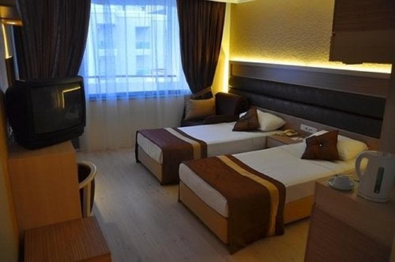 Hotel Caprea 4