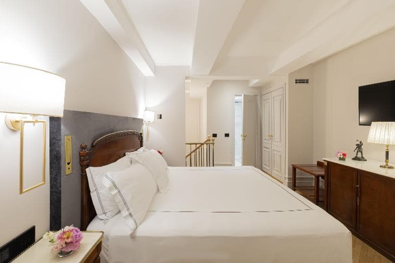 Grand Hotel Parker's 4
