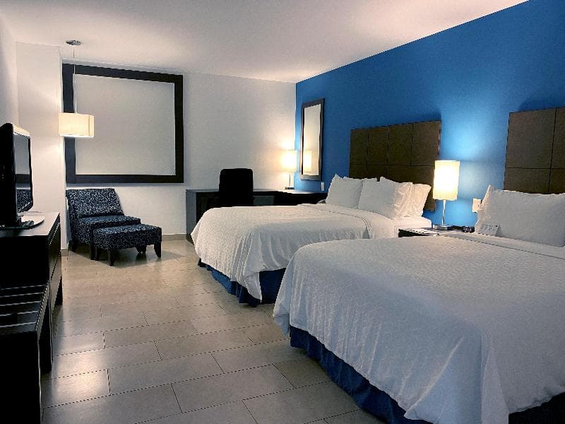 Holiday Inn Express Merida 4