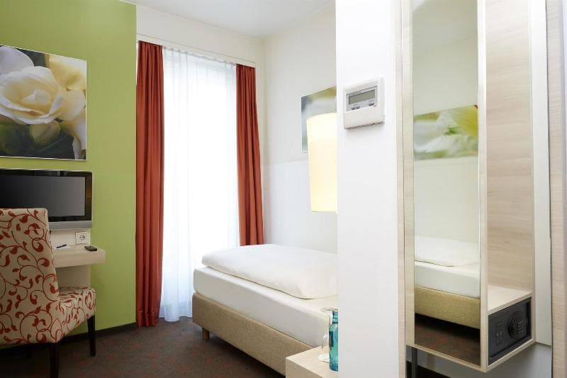 H+ Hotel Munchen 3