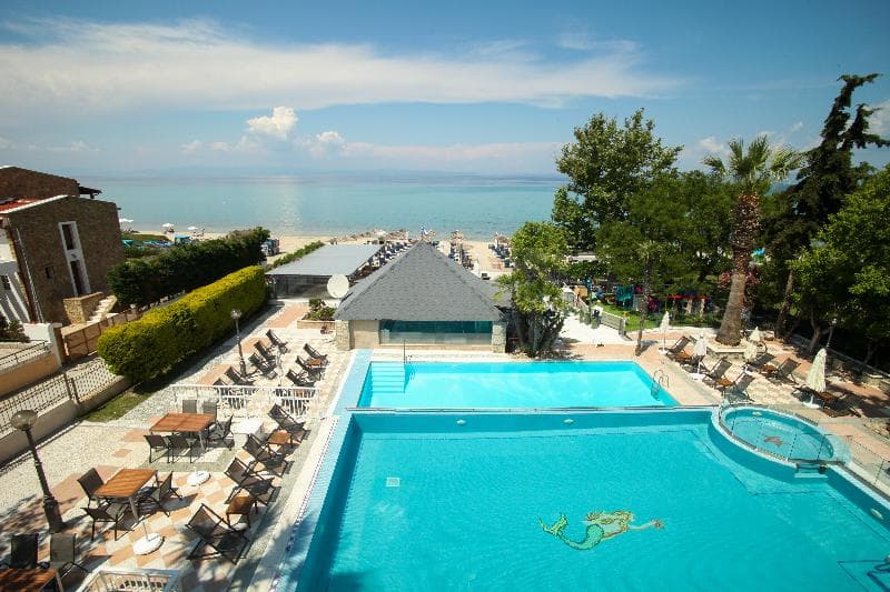 Naias Beach Hotel 5