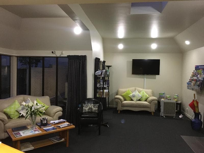 Cable Court Motel photo 1