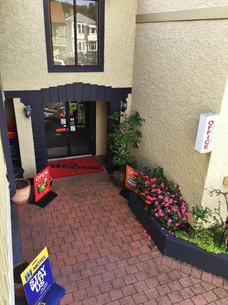 Cable Court Motel 2