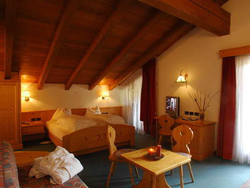 Hotel Shandranj 4