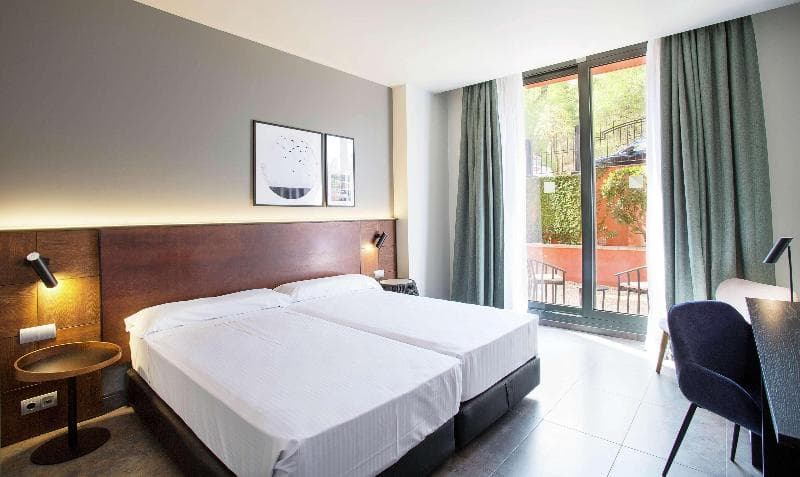 Dolce by Wyndham Barcelona Resort 5