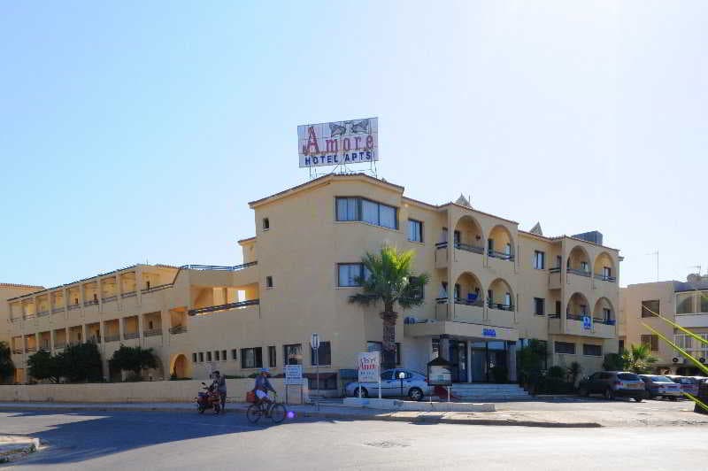 Amore Hotel Apartments photo 1